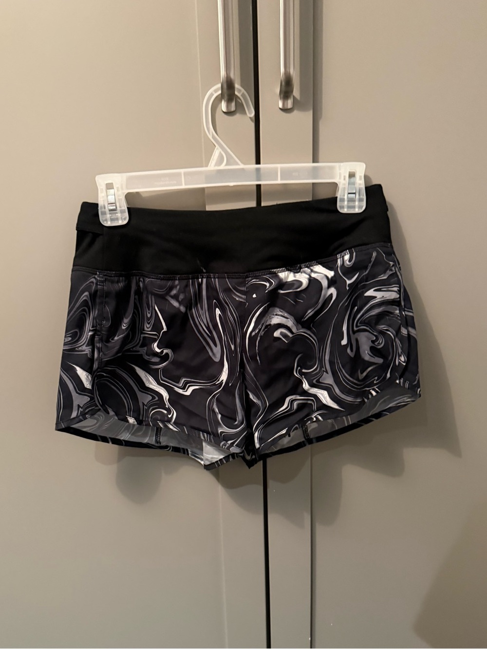 Women’s Nike Flex 3 IN Rival Running Shorts in Marble Pattern, Size XS